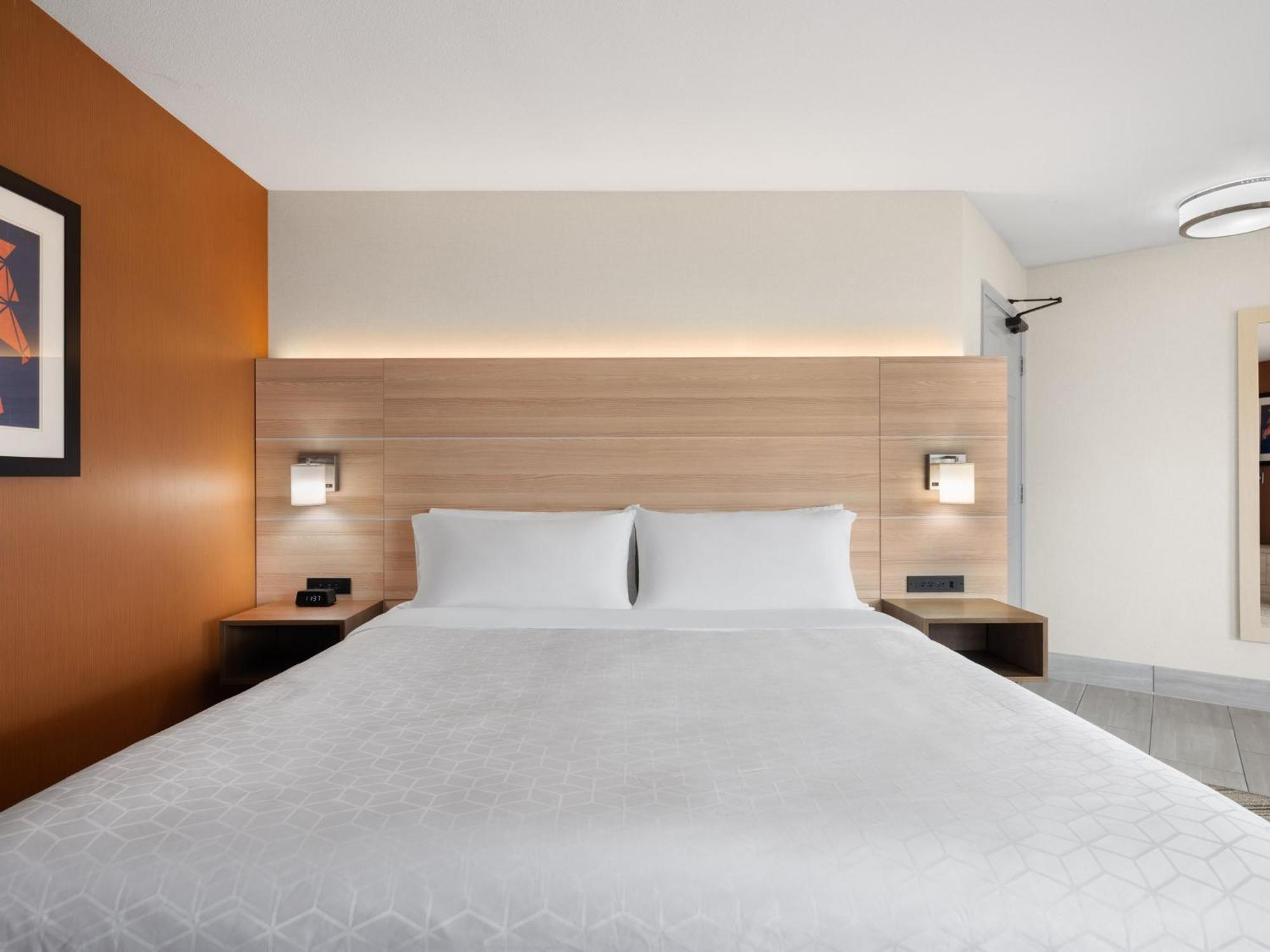 Holiday Inn Express Fort Bragg By Ihg Zewnętrze zdjęcie