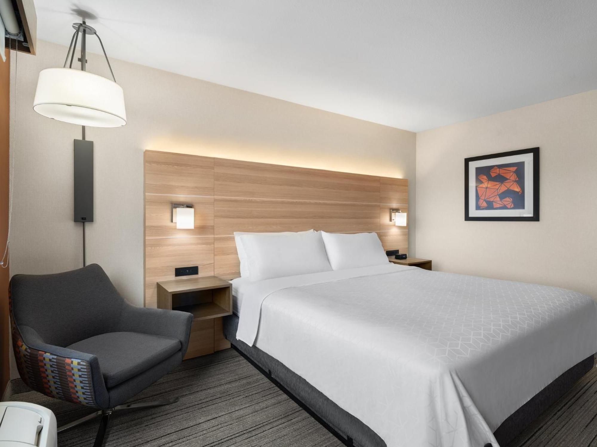 Holiday Inn Express Fort Bragg By Ihg Zewnętrze zdjęcie