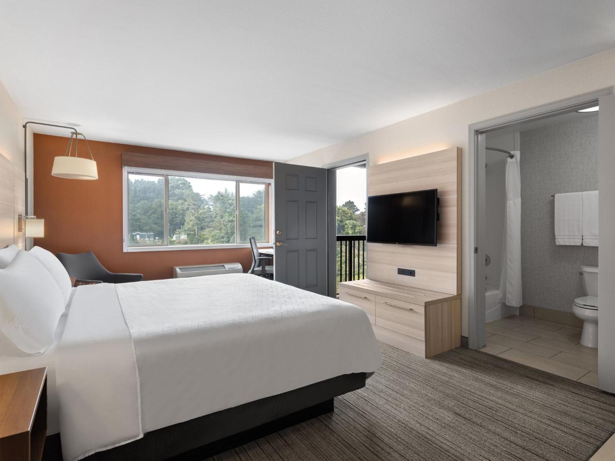 Holiday Inn Express Fort Bragg By Ihg Zewnętrze zdjęcie