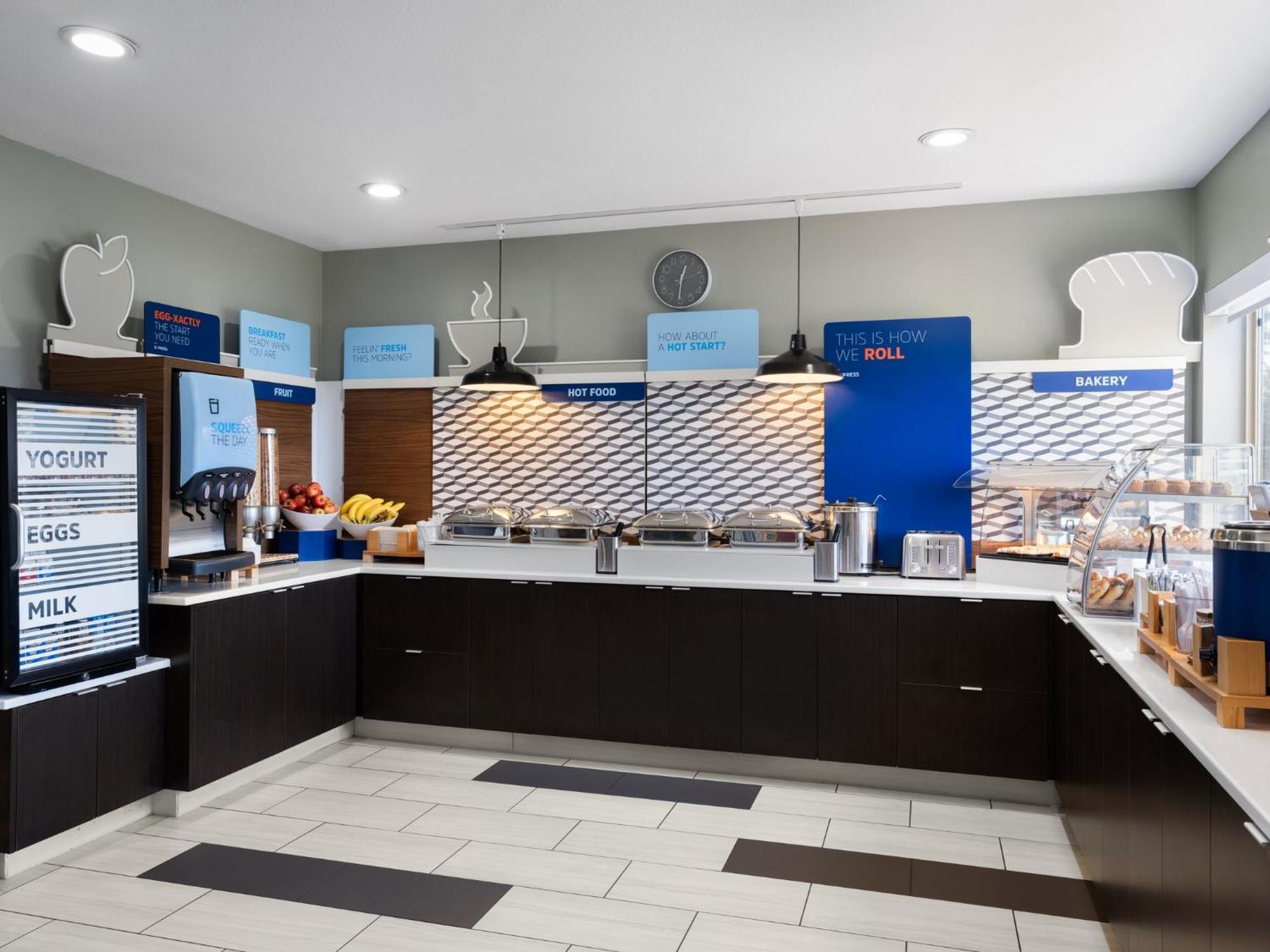 Holiday Inn Express Fort Bragg By Ihg Zewnętrze zdjęcie